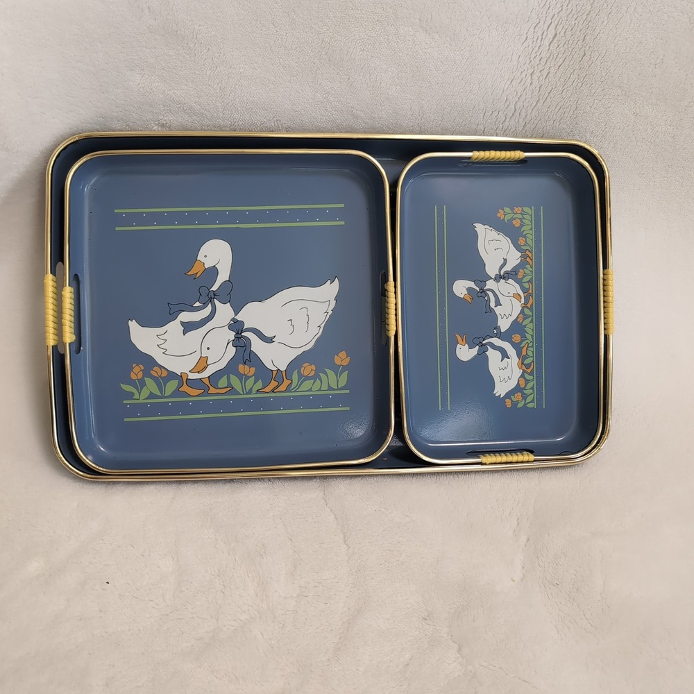 Vintage Nesting Trays Set 3 Blue Country Geese Cottagecore Lacquerware Serving